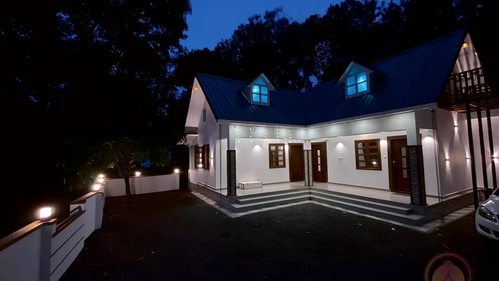 Minnaminni Estates Munnar